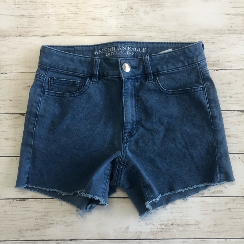 American EAGLE Hi-Rise Shortie Women’s Blue Jean Shorts Size 4